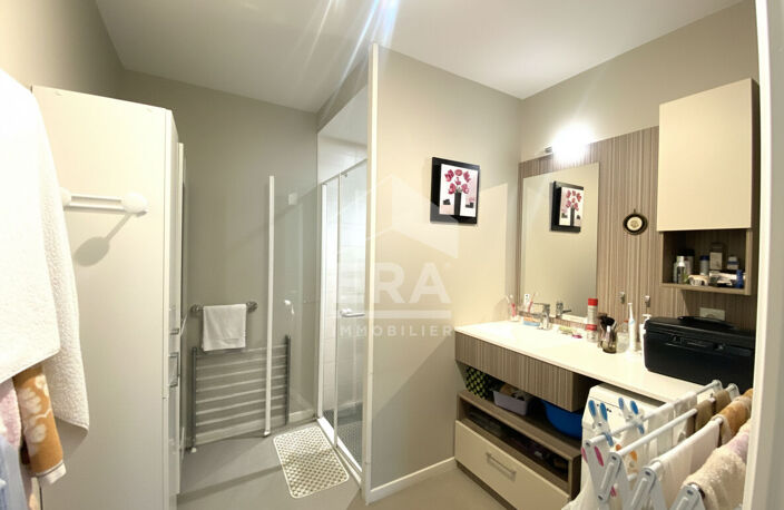 PAU  -  Appartement T3  de 69 m2  avec place de parking — photo 5