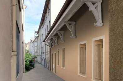 Maison 5 pièces 940390 €