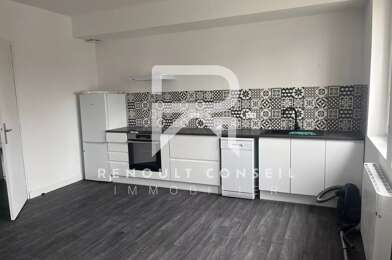 Appartement 3 pièces 900 €