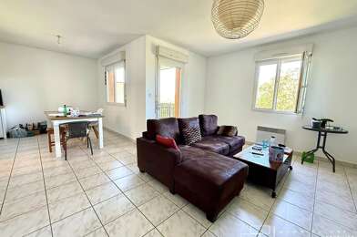 Appartement 3 pièces 660 €