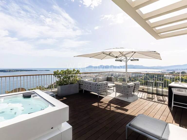 Appartement avec terrasse sur le toit et vue mer - Cannes — photo 1