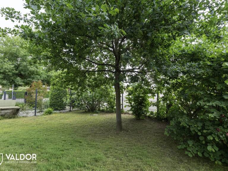 Secteur calme - Maison 127m² - 1028m² de terrain — photo 1