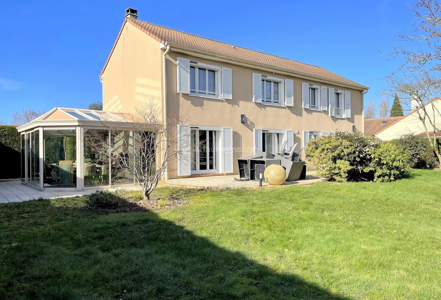Superbe maison familiale Kaufman & Broad avec véranda et grand jardin arboré — photo 1