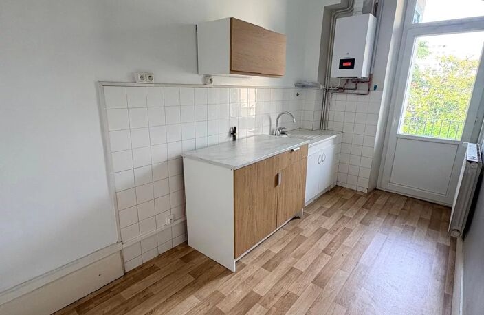 APPARTEMENT EN CENTRE VILLE — photo 3
