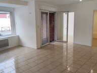 LOCAL COMMERCIAL AVEC VITRINE — photo 3