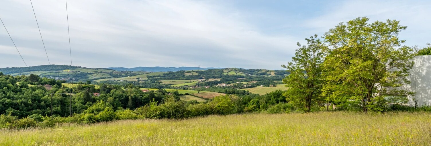Terrain  1047 m² à vendre à Val d'Oingt (69620)