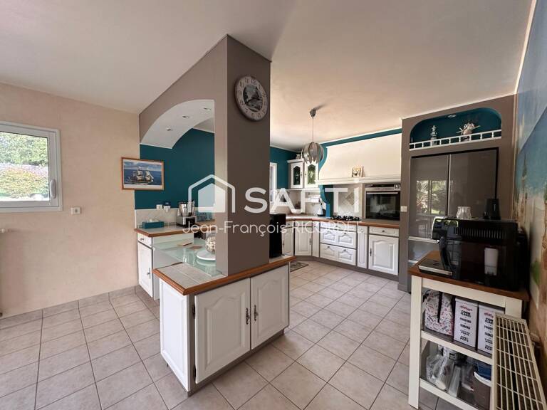 Maison avec piscine au calme, 4 chambres double garage — photo 1