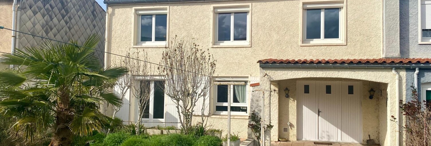 Maison 6 Pièces 113 m² à vendre à Aussillon (81200)