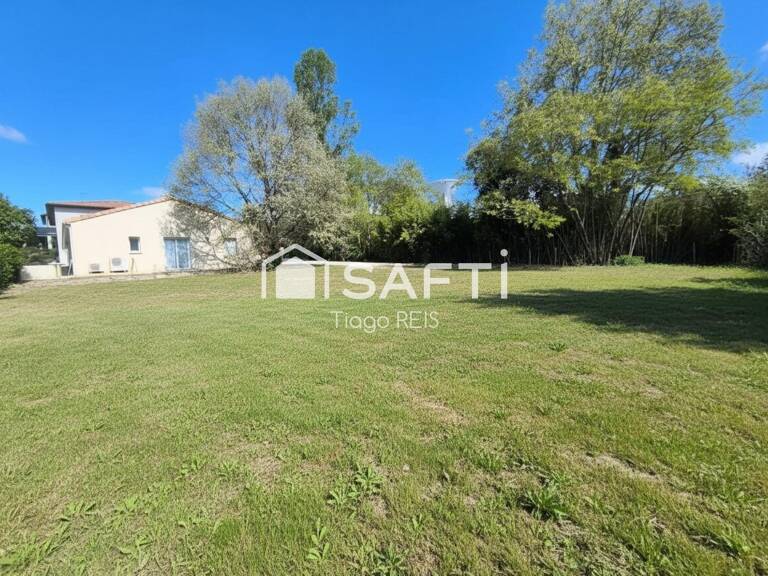 Seysses : Terrain viabilisé 687m² en impasse — photo 1