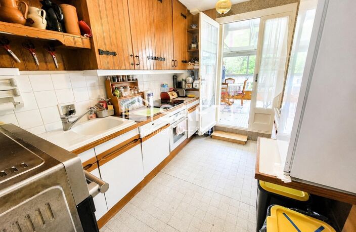 Maison familiale 120 m² sur 3 niveaux avec véranda, 4 chambres — photo 3