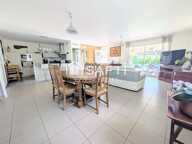VILLA PLAIN PIED 133m², 3 CHAMBRES avec PISCINE et GARAGE — photo 2