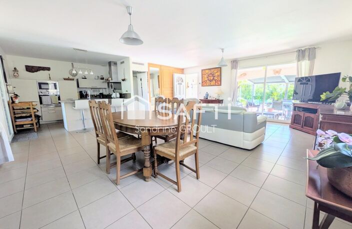 VILLA PLAIN PIED 133m², 3 CHAMBRES avec PISCINE et GARAGE — photo 2