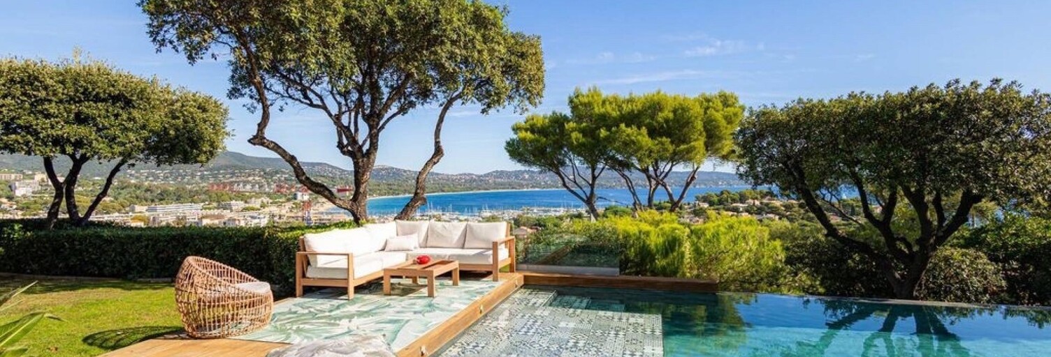Maison 13 Pièces 318 m² à vendre à Cavalaire-sur-Mer (83240)
