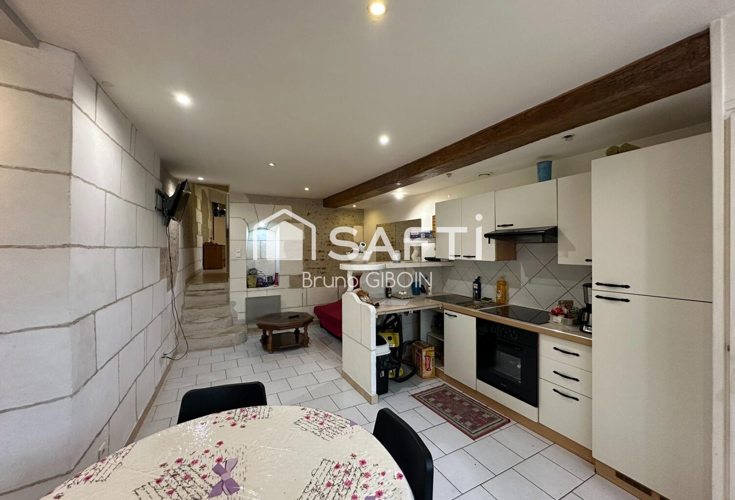 Maison de ville, 45 m², 2 pièces, 1 chambre, place de parking — photo 1