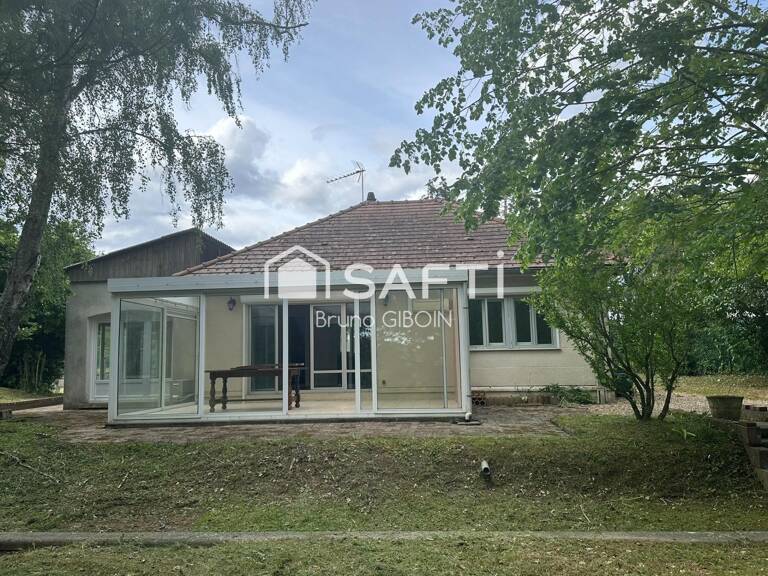 Maison de 96 m², 4 pièces, double garage, forage. — photo 1