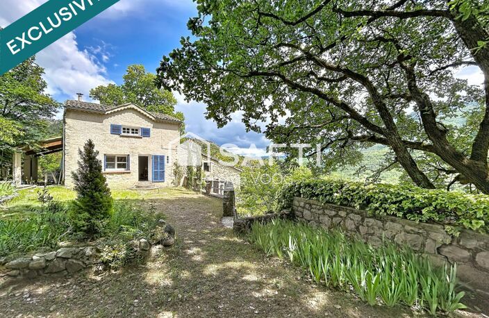EXCLUSIVITÉ  Domaine d'exception avec trois maisons, piscine et vue panoramique Propriété rare et confidentielle au cœur des Alpes-de-Haute-Provence — photo 2