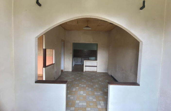 MAZION MAISON A RESTAURER AVEC DEPENDANCES — photo 3