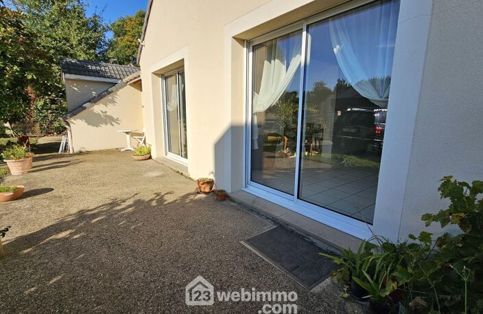 Maison - 121m² - Dammarie-les-Lys — photo 4