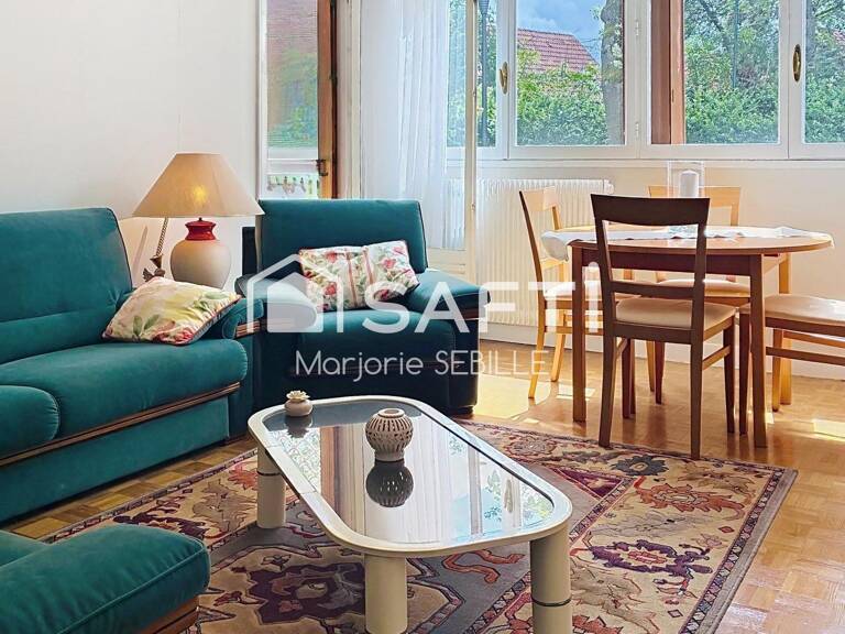 Appartement 4 pièces de 75 m²  Résidence sécurisée Les Peupliers  Vitry-sur-Seine (Plateau) — photo 1