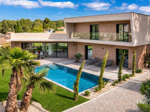 Boulouris - Villa contemporaine d'exception de 291 m² — photo du bien