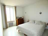 Ravissante maison de village de 101m² avec 3 chambres et un garage moto/vélo — photo 4