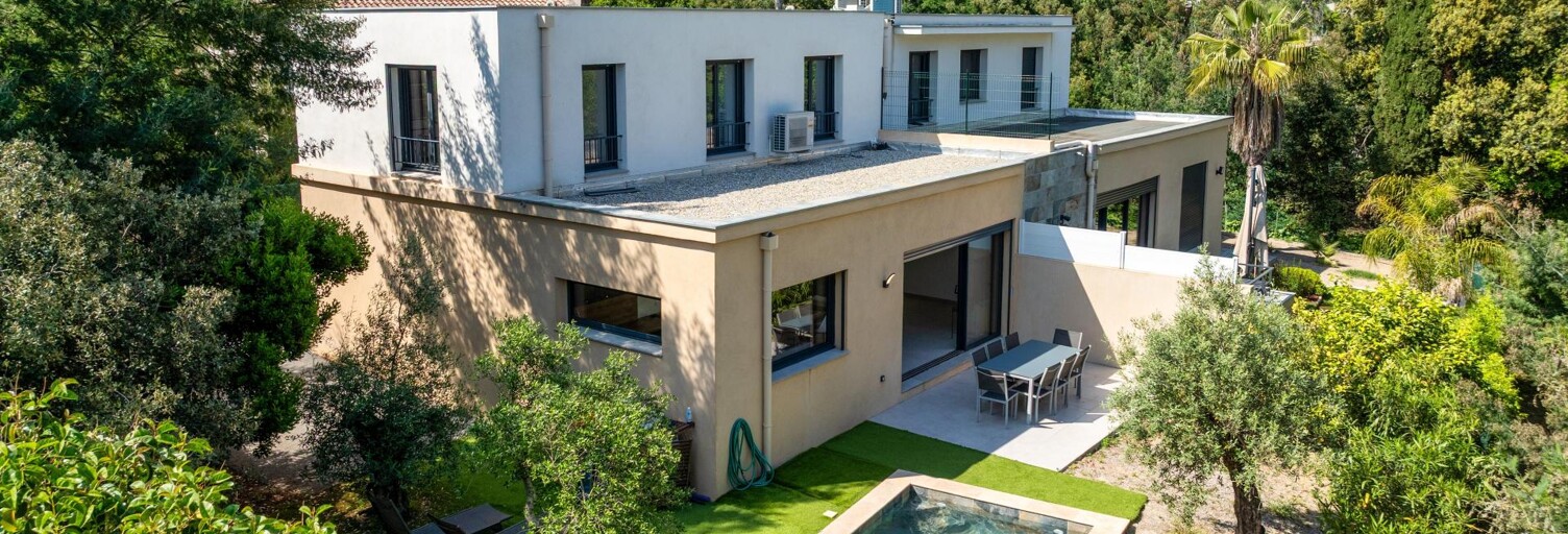 Maison 5 Pièces 123 m² à vendre à Saint-Raphaël (83700)