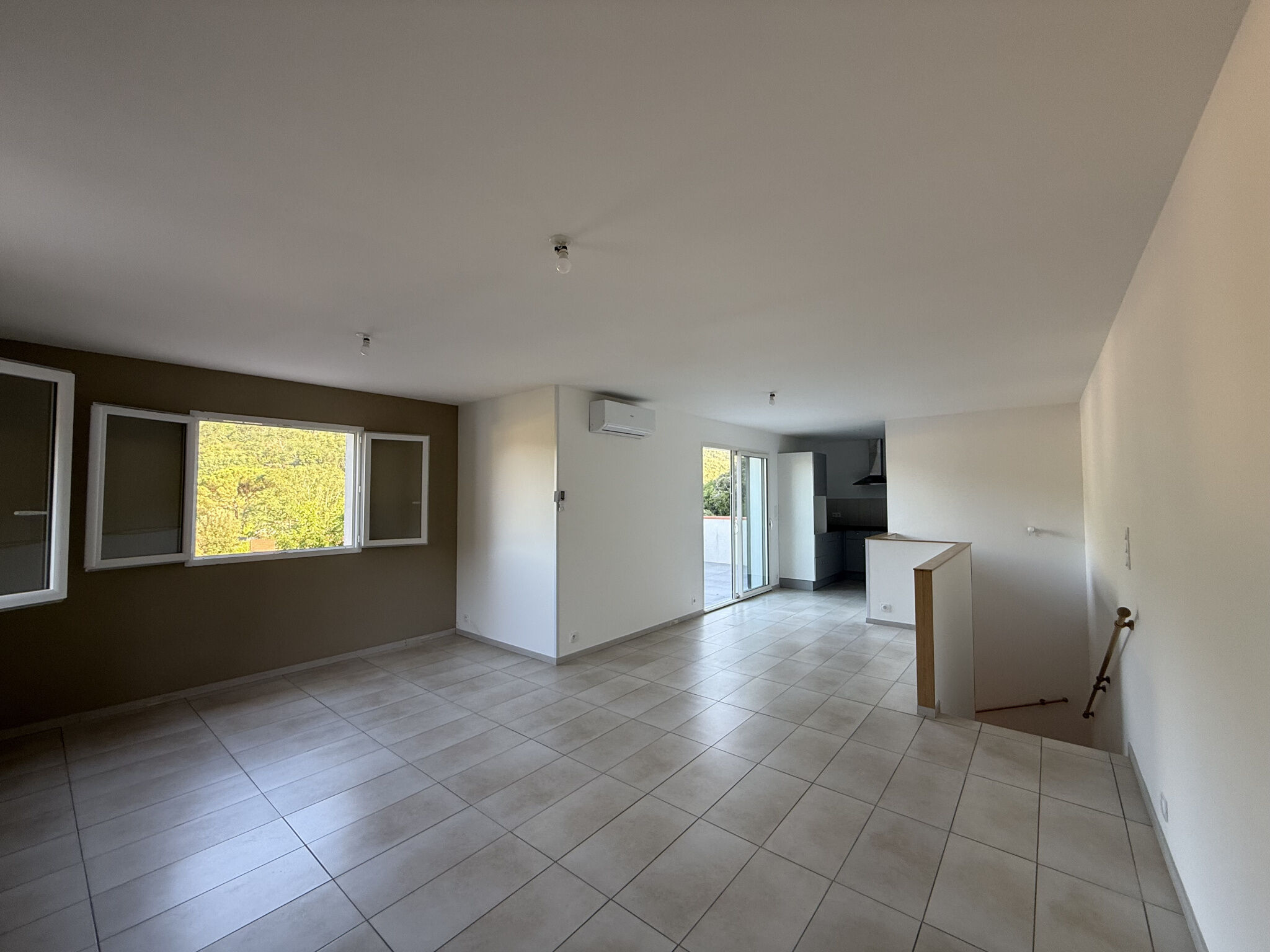Villa / Maison  T4 à louer Arles-sur-Tech 66150