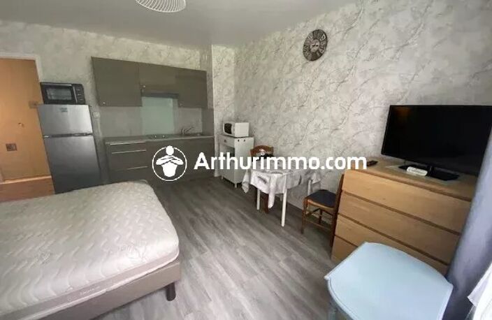 STUDIO DE 26,23 m² AVEC BALCON ET PARKING EXTERIEUR — photo 3