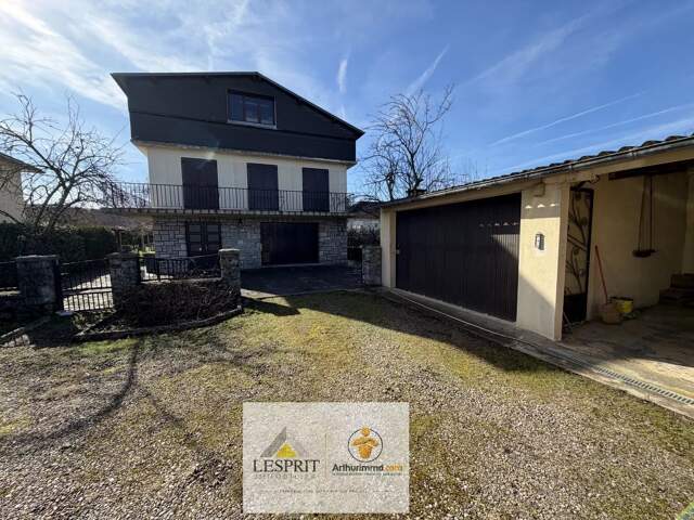 Spacieuse maison familiale de 6 chambres à Brive-la-Gaillarde. — photo du bien