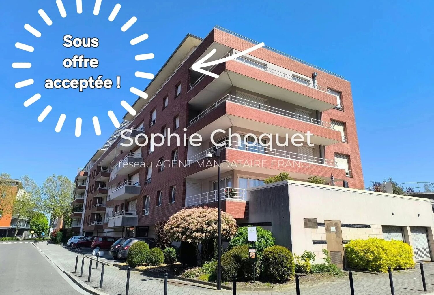IDÉAL INVESTISSEUR – T2 AVEC TOIT-TERRASSE EXCEPTIONNEL ET PARKING PRIVATIF EN CENTRE-VILLE — photo 1