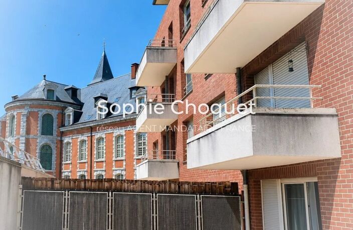 IDÉAL INVESTISSEUR – T2 AVEC TOIT-TERRASSE EXCEPTIONNEL ET PARKING PRIVATIF EN CENTRE-VILLE — photo 4