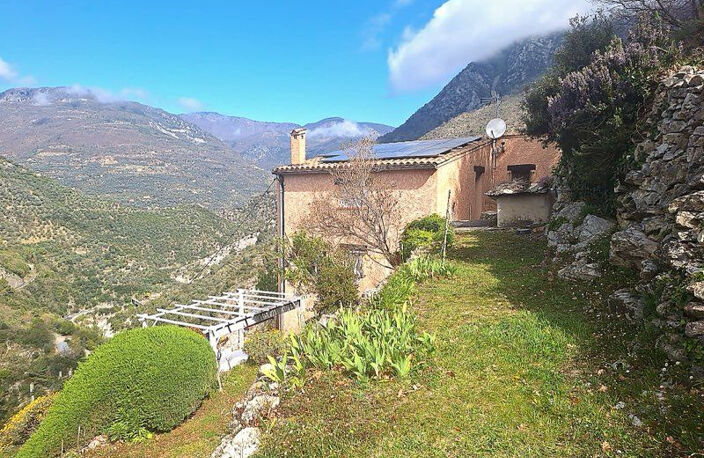 Beaucoup de quiétude pour cette propriété avec villa de 150m — photo 5