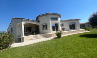 Maison 5 Pièces 146 m² à vendre à Laragne-Montéglin (05300)