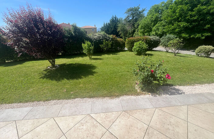 Maison Laragne Monteglin 3 pièce(s) 146 m2 — photo 2