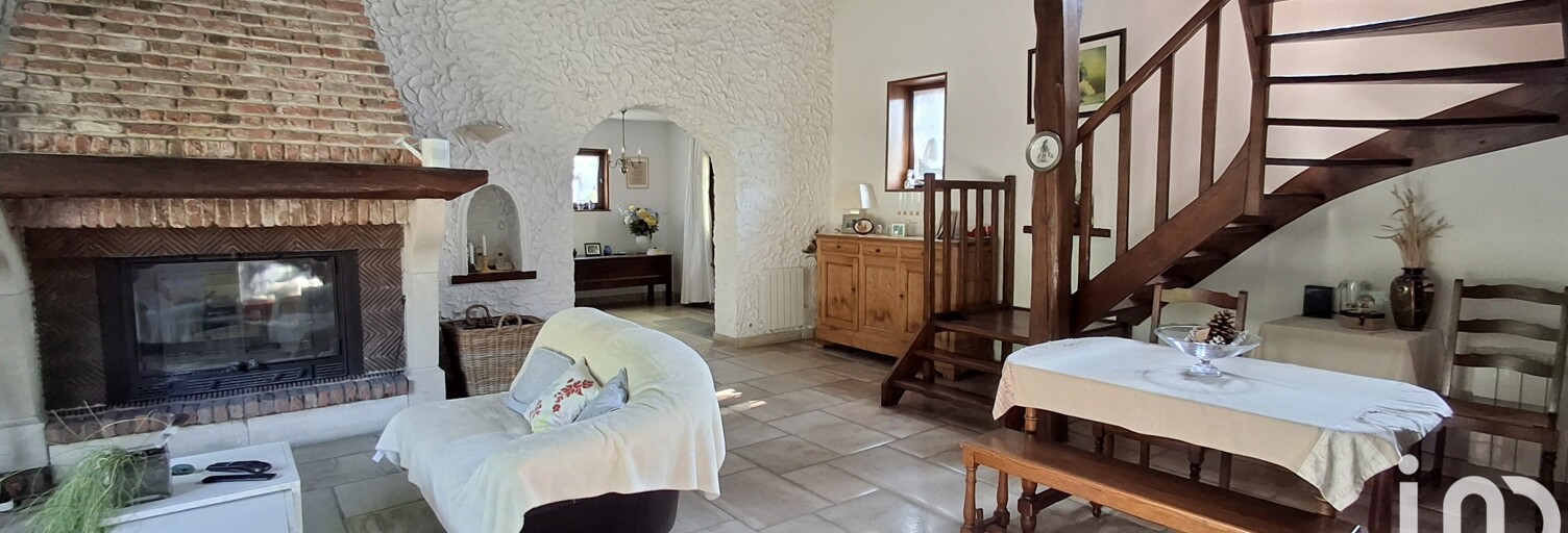 Maison 8 Pièces 220 m² à vendre à Hinges (62232)