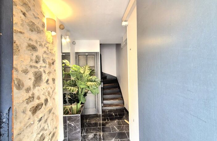 Vente Immeuble 251 m&sup2; — photo 3