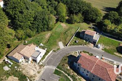 Terrain  100500 €