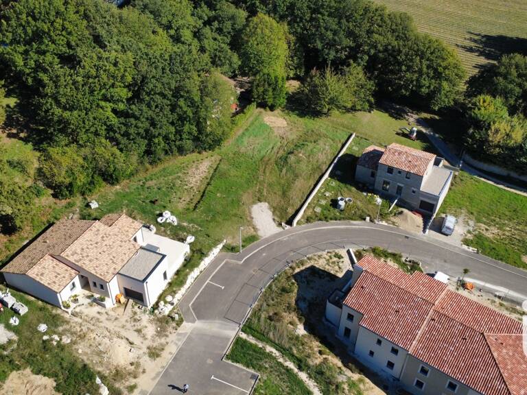 Vente Terrain 622 m&sup2; — photo 1