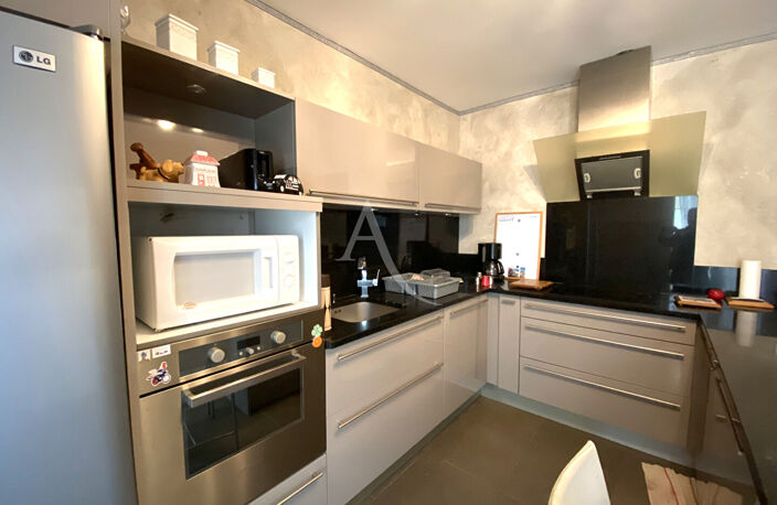 Maison Fay Aux Loges 7 pièce(s) 143.46 m2 — photo 5