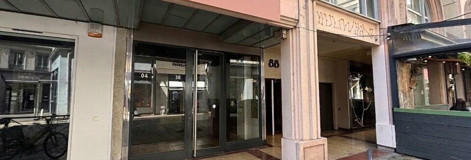 Commerce  75 m² à louer à Lyon 2 (69002)