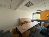 BUREAUX à LOUER — photo 3
