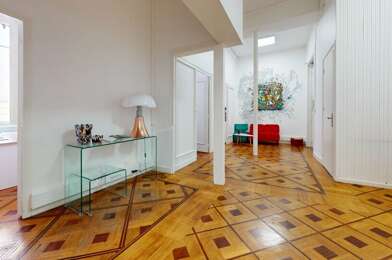 Bureau  3146 €
