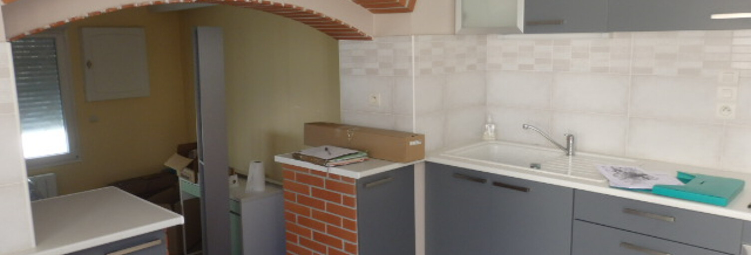 Maison 3 Pièces 52 m² à louer à Saint-Sulpice-la-Pointe (81370)