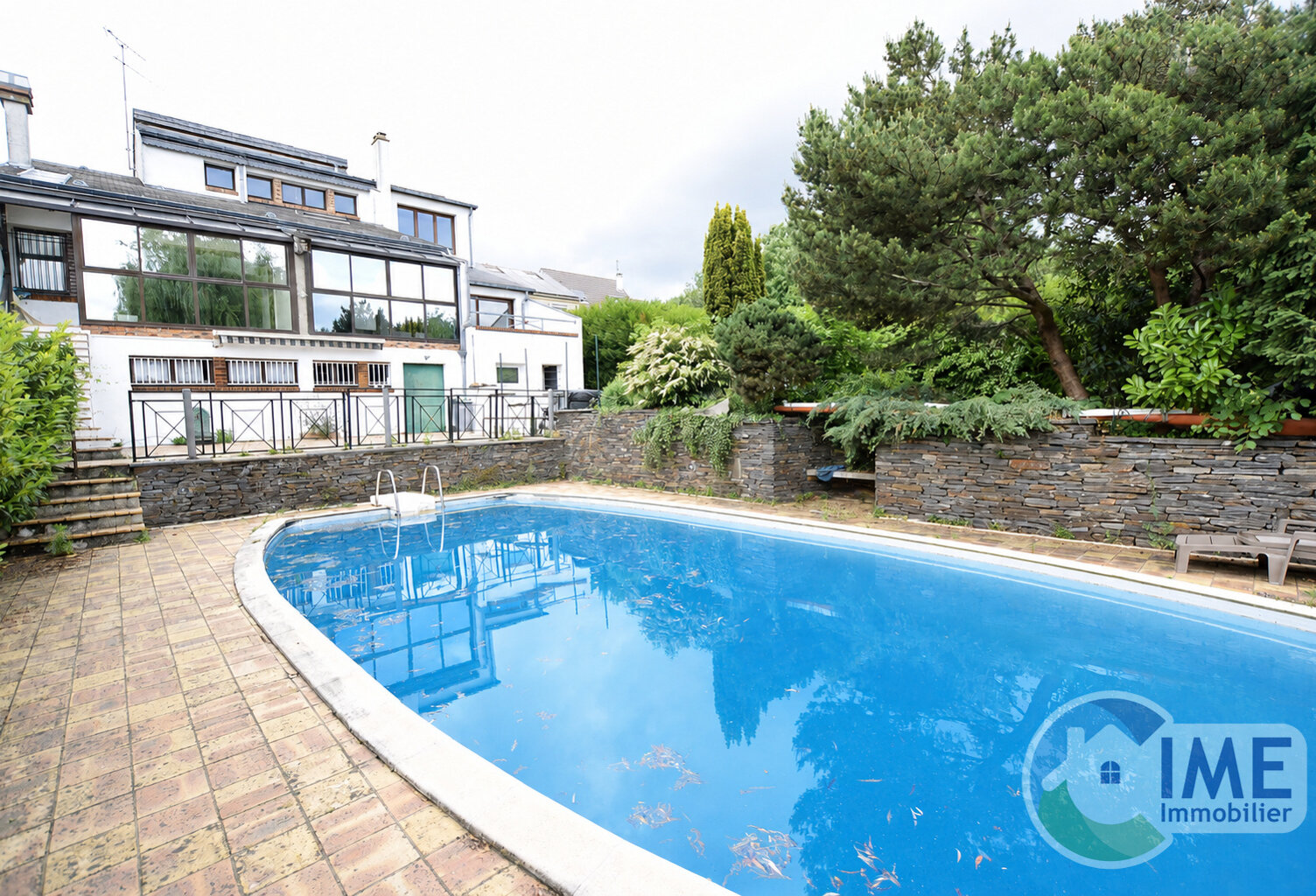 Maison Ballainvilliers 17 pièce(s)  355 m² — photo 1