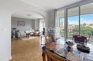 Appartement 4 pièces 211000 €