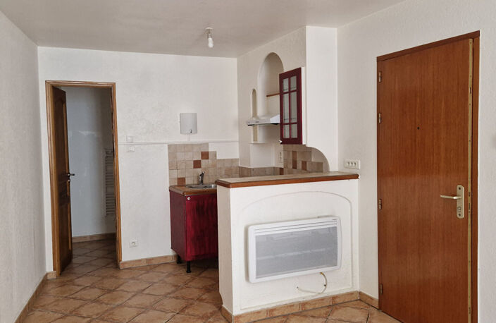 Appartement de type 1 Forcalqueiret — photo 4