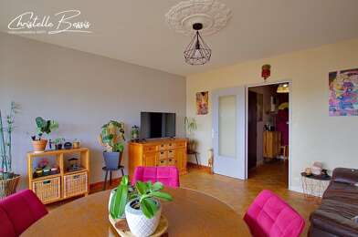 Appartement 5 pièces 245000 €