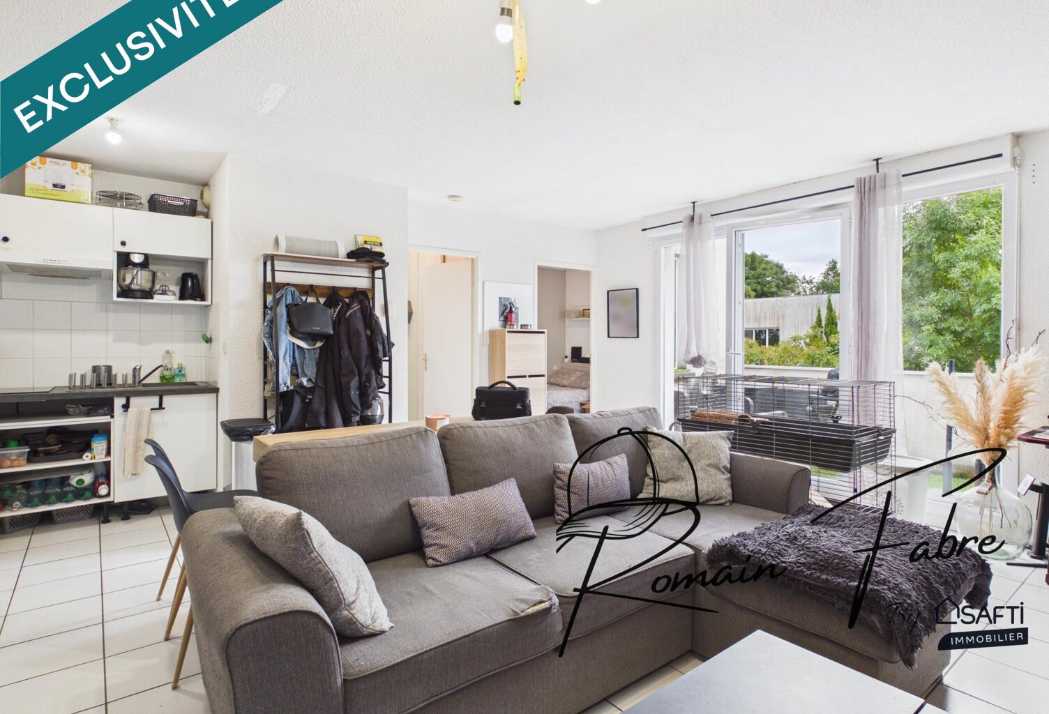 Appartement rénové avec balcon dans une résidence avec piscine au calme — photo 1