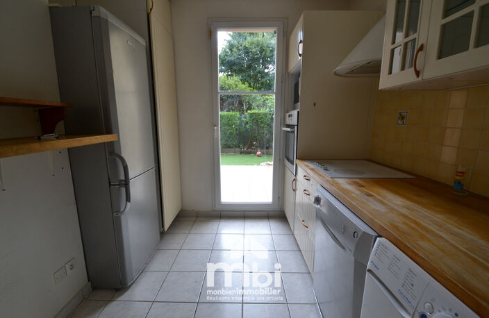 Maison 5 pièces / 3 chambres à Saint Witz — photo 4