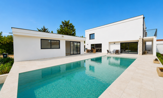 Maison 6 Pièces 220 m² à vendre à Sernhac (30210)